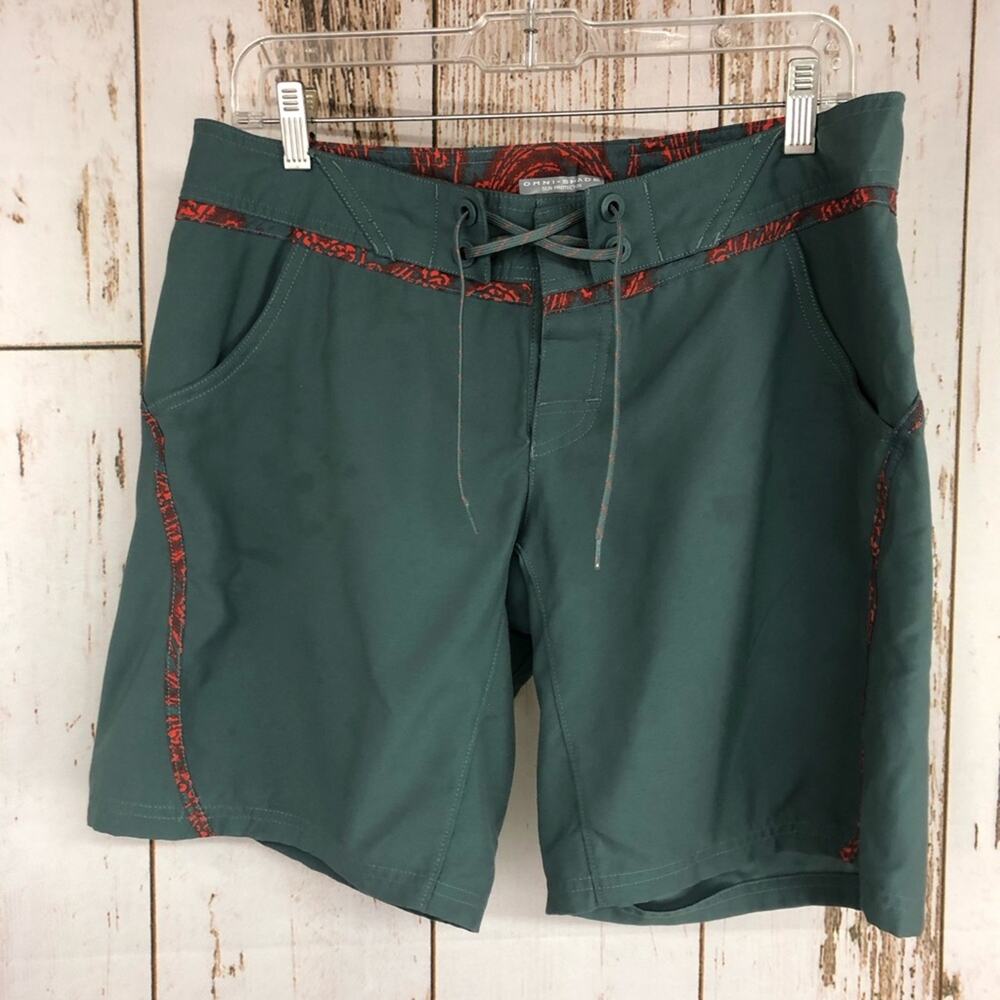 Columbia, PFG Omnishield, Size 10. In good used condition!